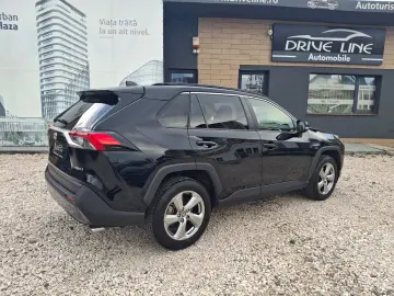 Toyota RAV 4 2.5 Hybrid 4×2 Dynamic