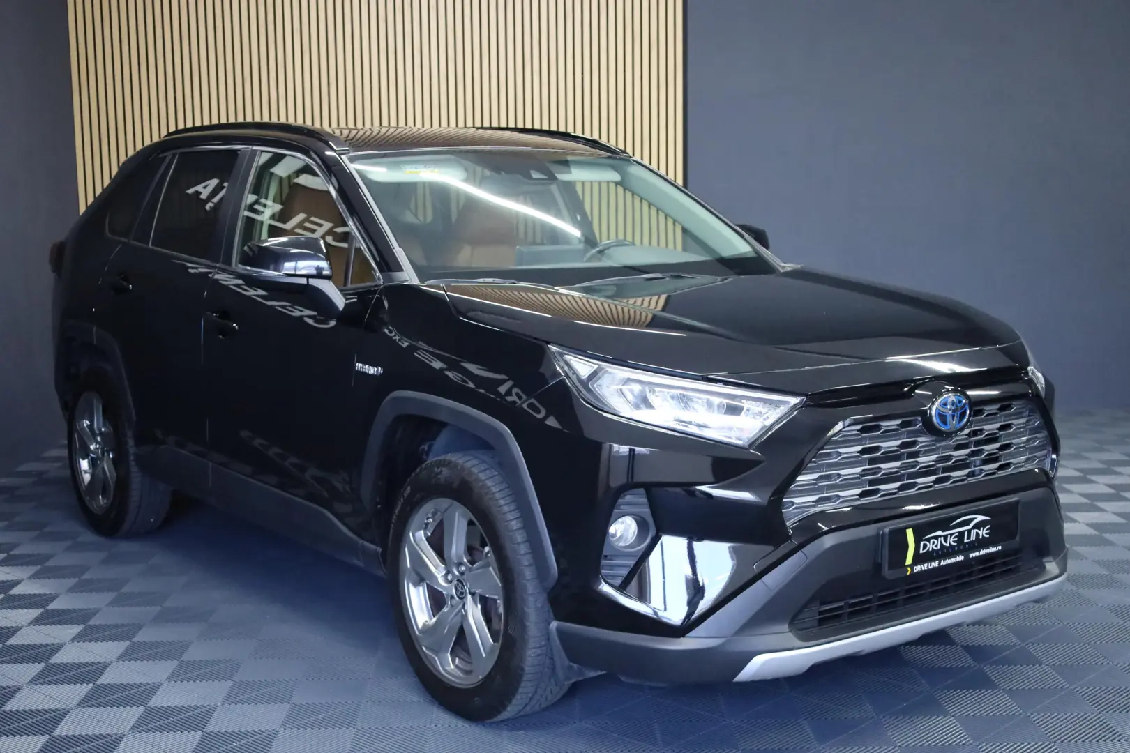 Toyota RAV 4 2.5 Hybrid 4×2 Dynamic