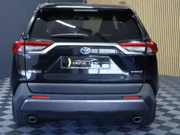 Toyota RAV 4 2.5 Hybrid 4×2 Dynamic