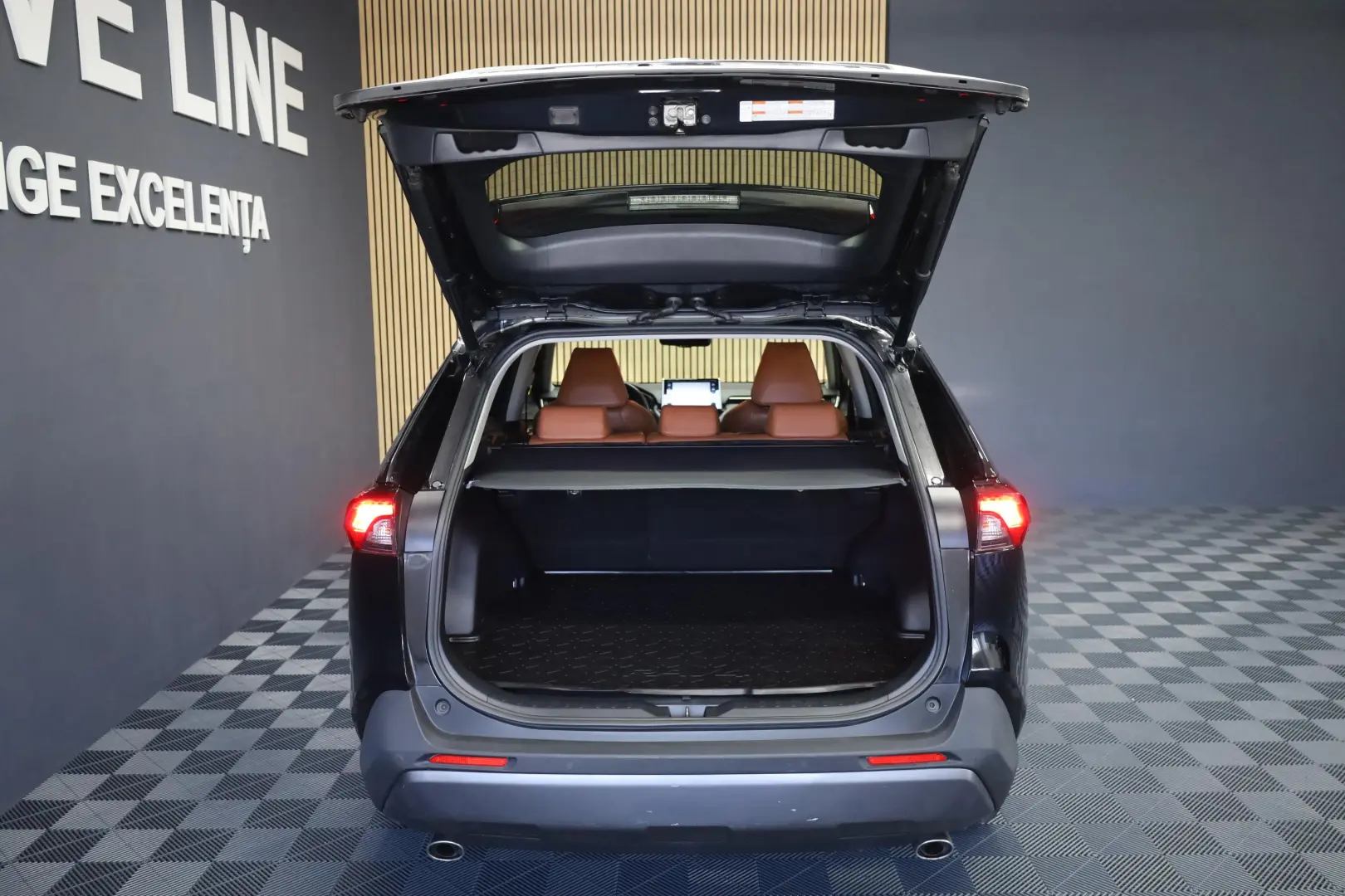 Toyota RAV 4 2.5 Hybrid 4×2 Dynamic