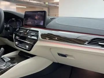 BMW 530e A Luxury-Line