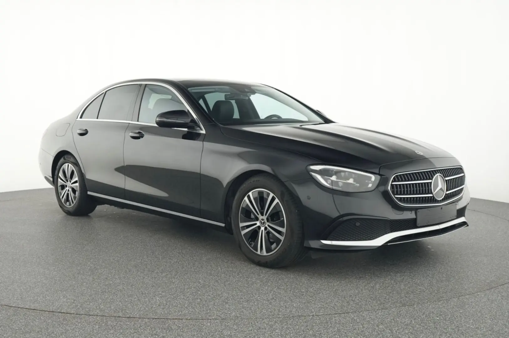 E 200 d Lim*WIDESCREEN*PANO*LED*NAV*KAM*AHK*SHZ*