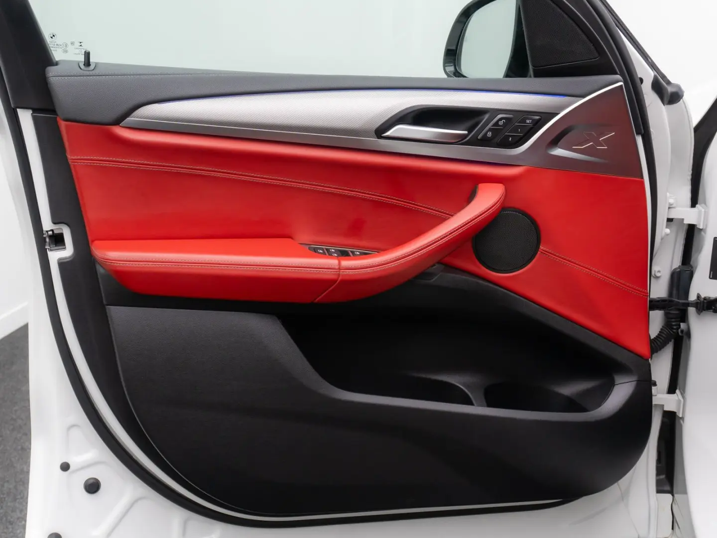 X3 M Competition Kamera Panorama HUD DAB 21Zoll