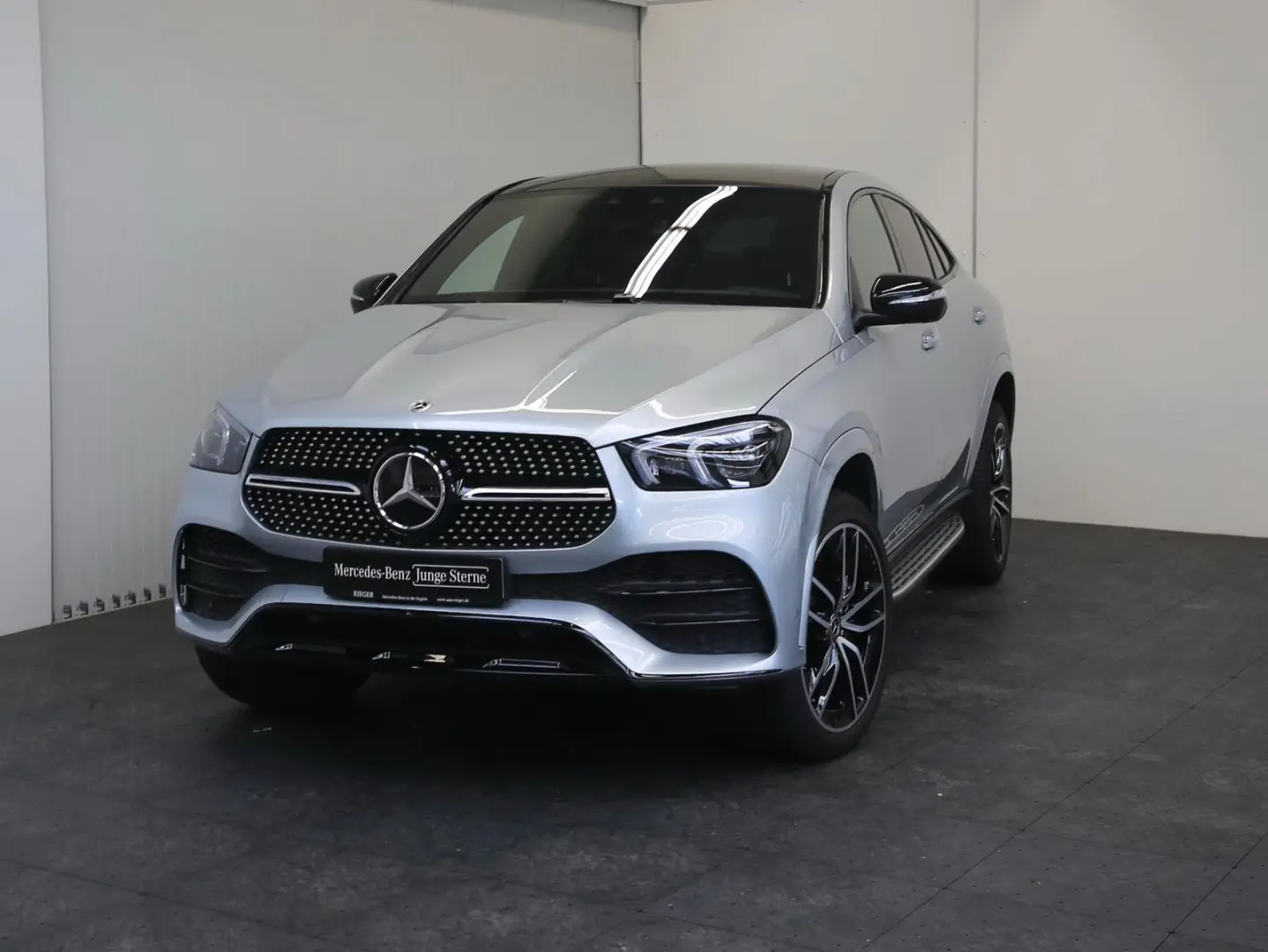 GLE 400 d 4M AMG*Pano*HUD*Airmatic*360°*AHK+++++