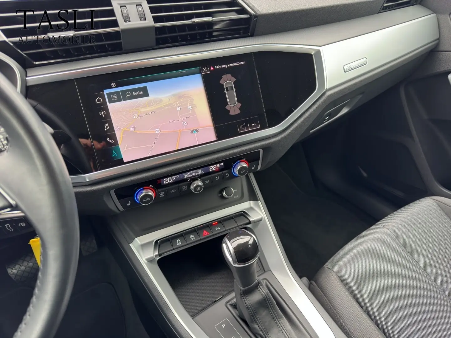 Q3 35TFSI VIRTUAL-COCKPIT/SPUR/LED/18ZOLL