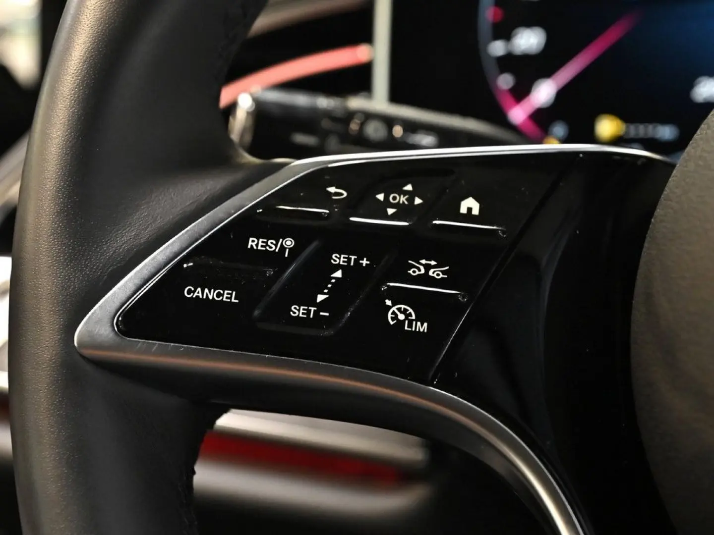 E 200 T Avantgarde Advanced Plus Distr. LED Navi