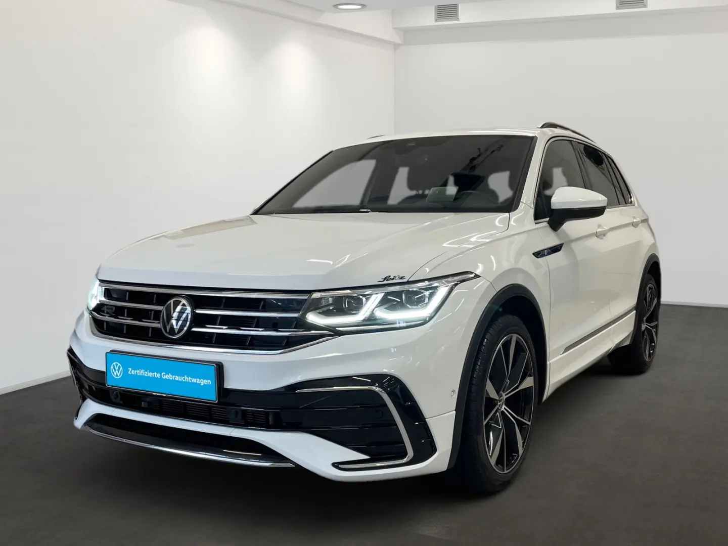 Tiguan 2.0 TDI 4Motion R-Line *AHK*HEAD-UP*MATRI