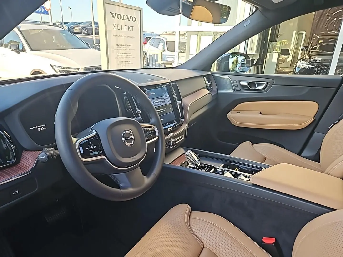 XC60 B4 AWD Plus Bright