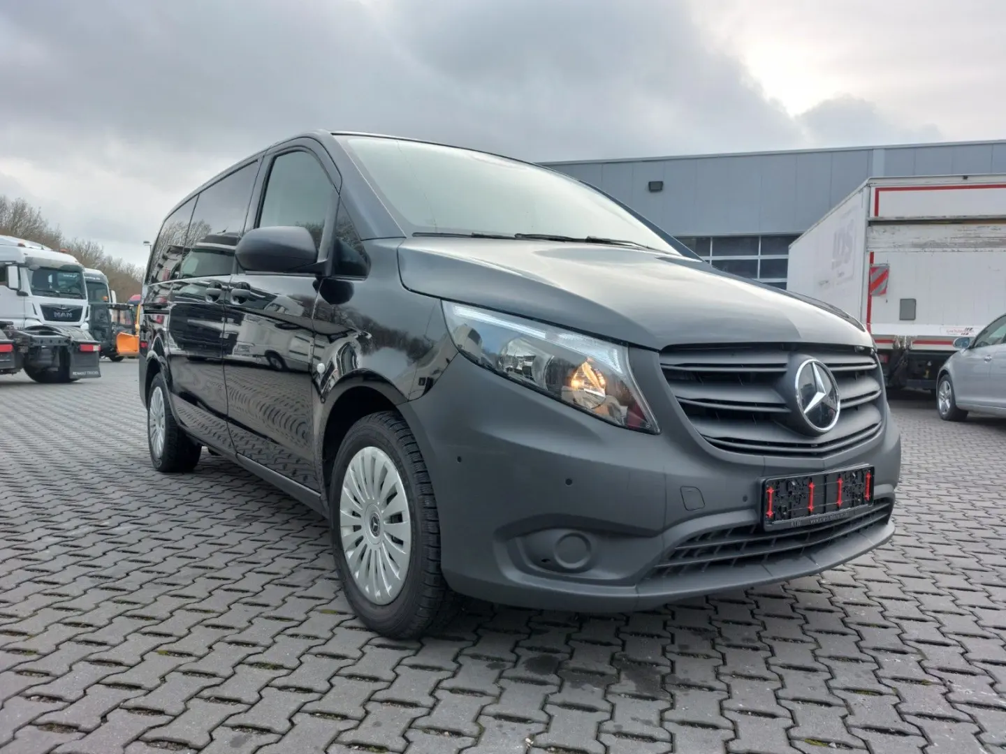 Vito 116 Tourer- 9 Sitzer- Kamera-Automatik