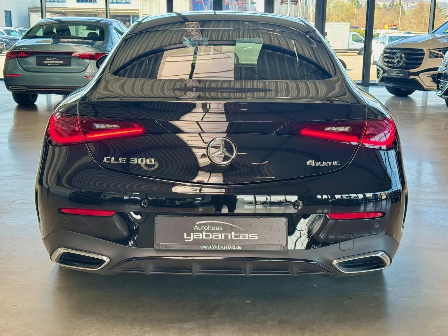 CLE Coupe 300 4M AMG Night Pano 360°-K KEYLESS-G