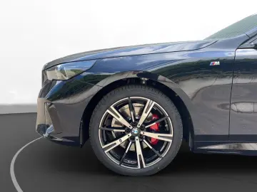 520d xDrive Limousine MPaket, Bowers, Adaptive Chassis