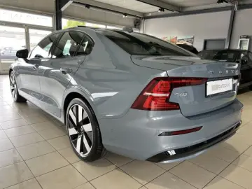 S60 T8 Ultimate Dark Recharge AWD B&W 360° 4xSHZ