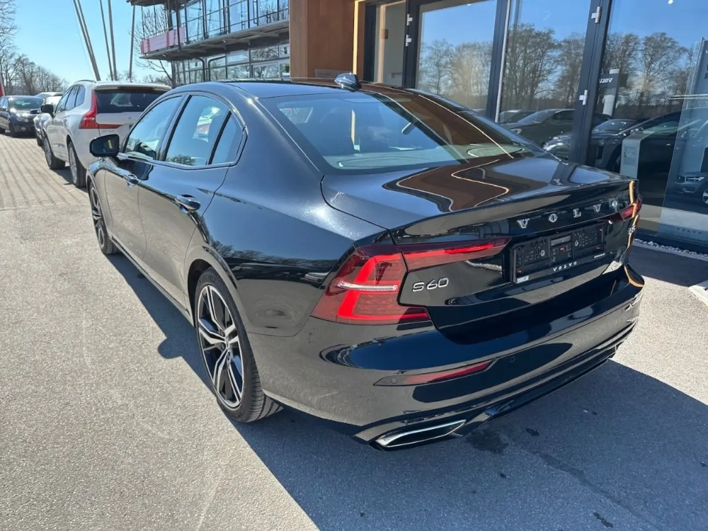 S60 R Design B5 Benzin EU6d HUD StandHZG Navi Le