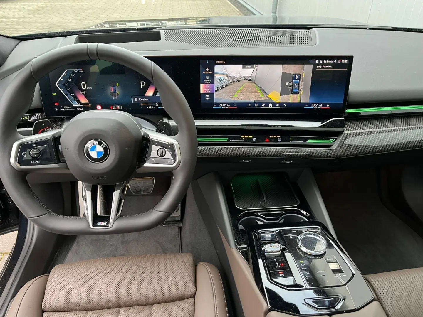 520 i M Sport Pro *Panorama*HUD*4Zone*360camera*