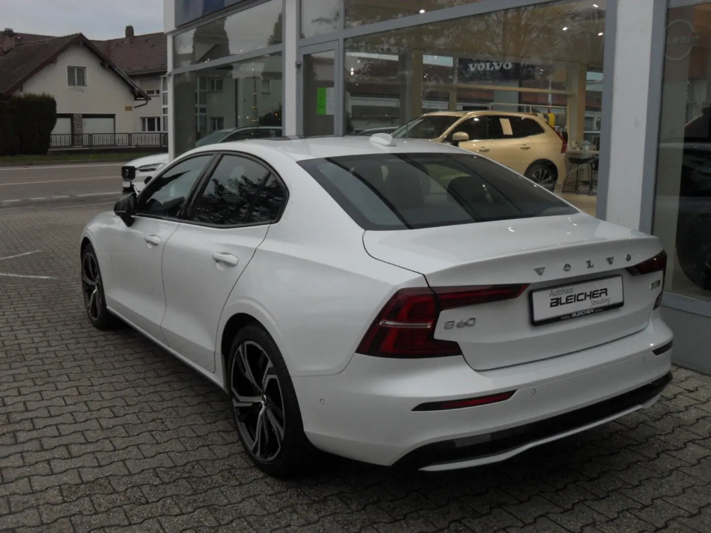 S60 Lim. Ultimate Dark AWD | AHK | HeadUp