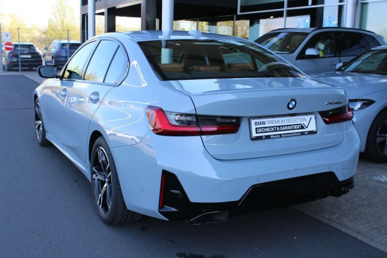 M340d xDrive Lim. 360 Kamera. AHK. Leder.