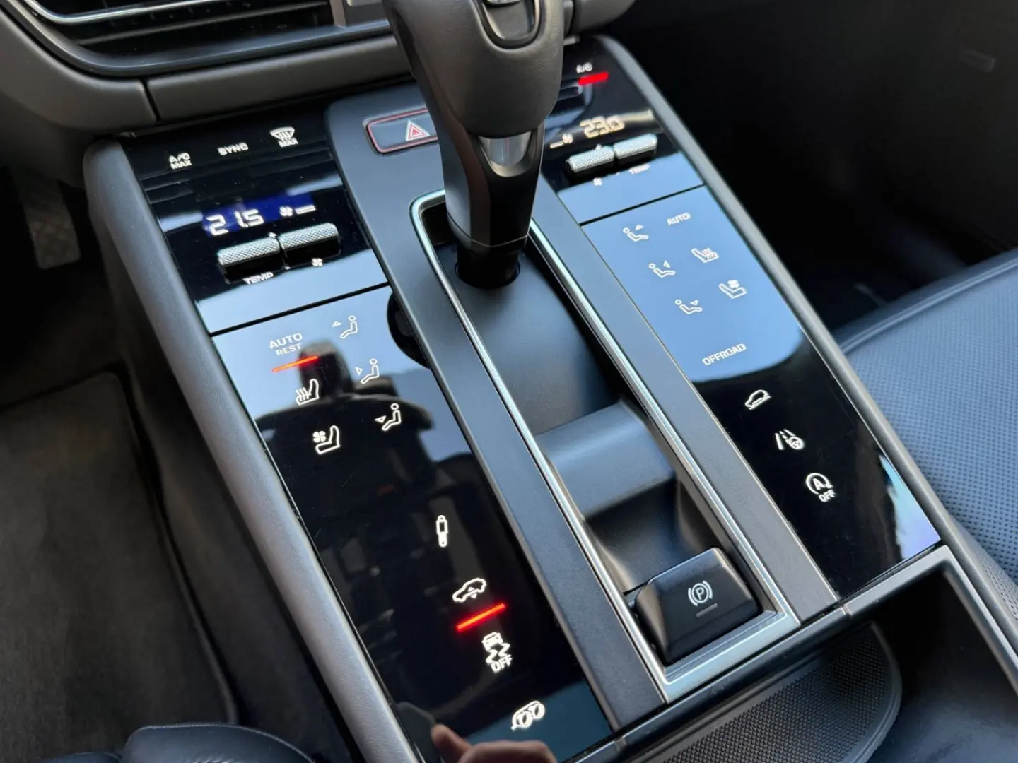 Macan GTS Sitzluft 360° ACC Keyless Chrono Pano