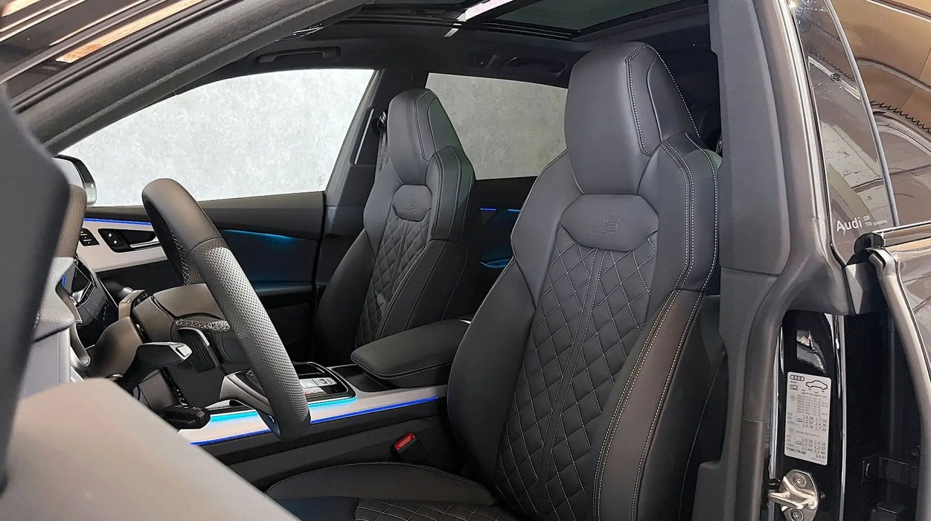 Audi Q8 50 TDI*NEU*LEDER*360°MATRIX