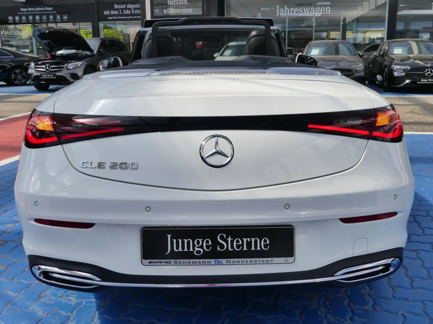 CLE 200 Cabriolet +R-Kamera+Advanced-Plus-Paket+