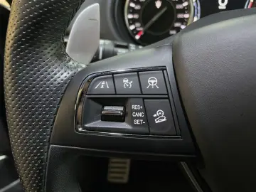 Levante Modena S Q4*LED*360°*Leder*Navi*ACC*Pano
