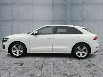 Q8 55 TFSI e LED+AIR+NAVI+HuD+RFK+GRA+AHK+20