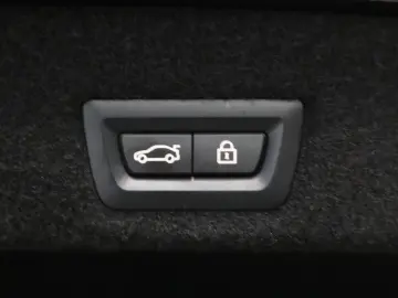 730d xDrive M-Sport NAV+LASER+GLASDACH+HEAD-UP