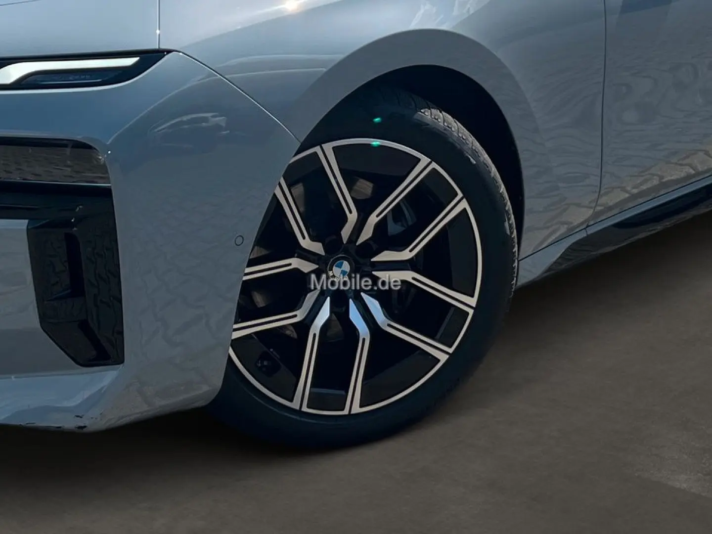 740d xDrive M Sport *TV*