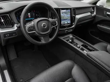 XC60 Momentum Pro AWD B4 Diesel EU6d HUD Digital