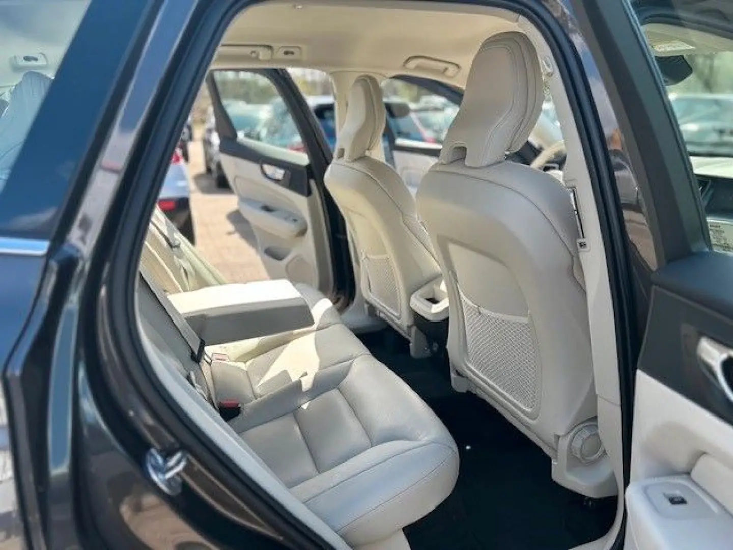 XC60 B4 D AWD Geartronic MOMENTUM PRO - Cam -