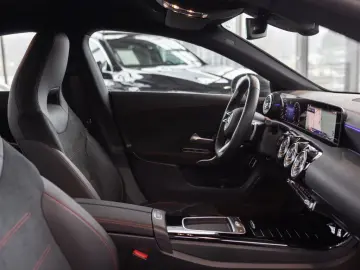 CLA 200 AMG Premium,LED,Sound,Kam,KeyGo,Lenkradh
