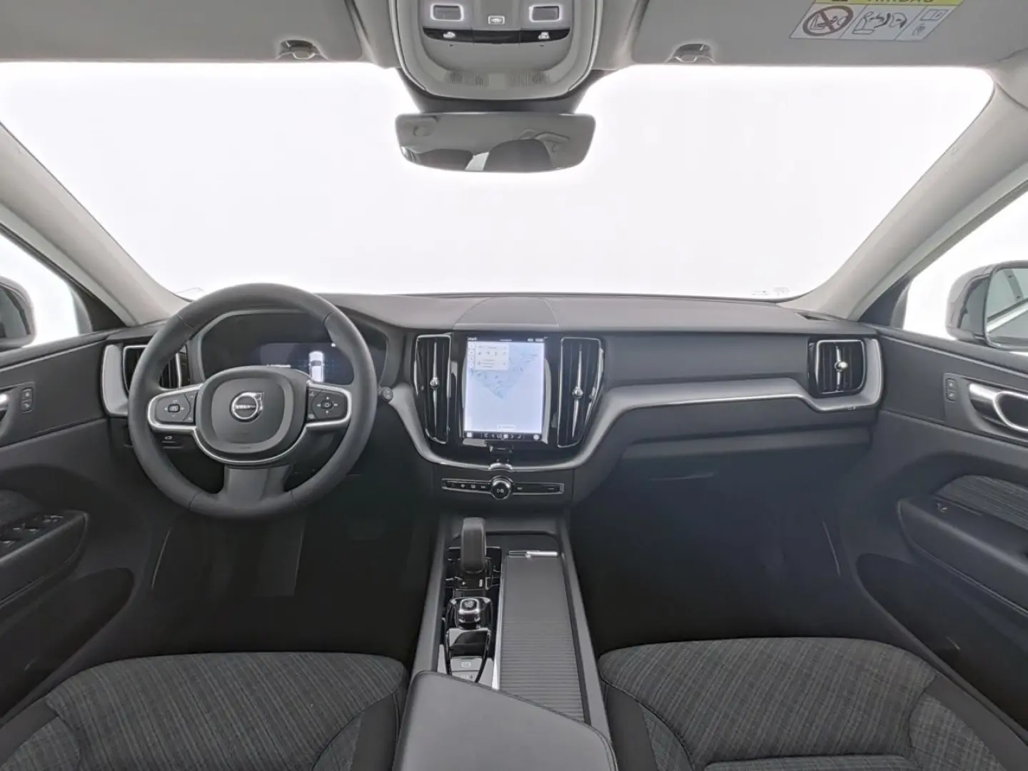 XC60 B4 D Momentum Pro AHK+LP+LM 19''+MET+PAP+WP