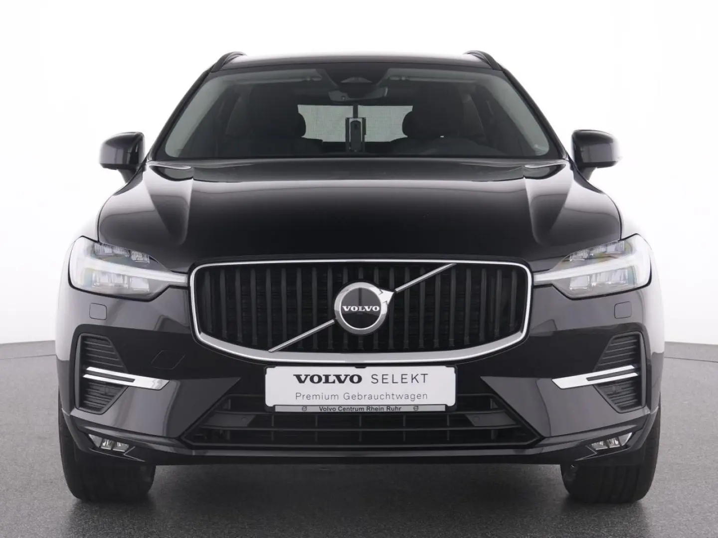 XC60 B4 D Momentum Pro AHK+LP+LM 19''+MET+PAP+WP