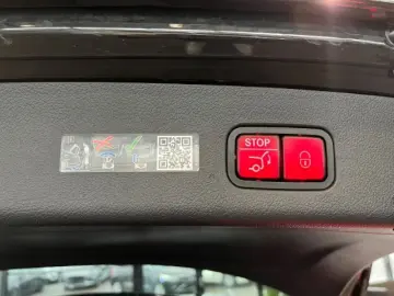 GLC 200 4M Pano AHK Distronic Navi 360° Digital 