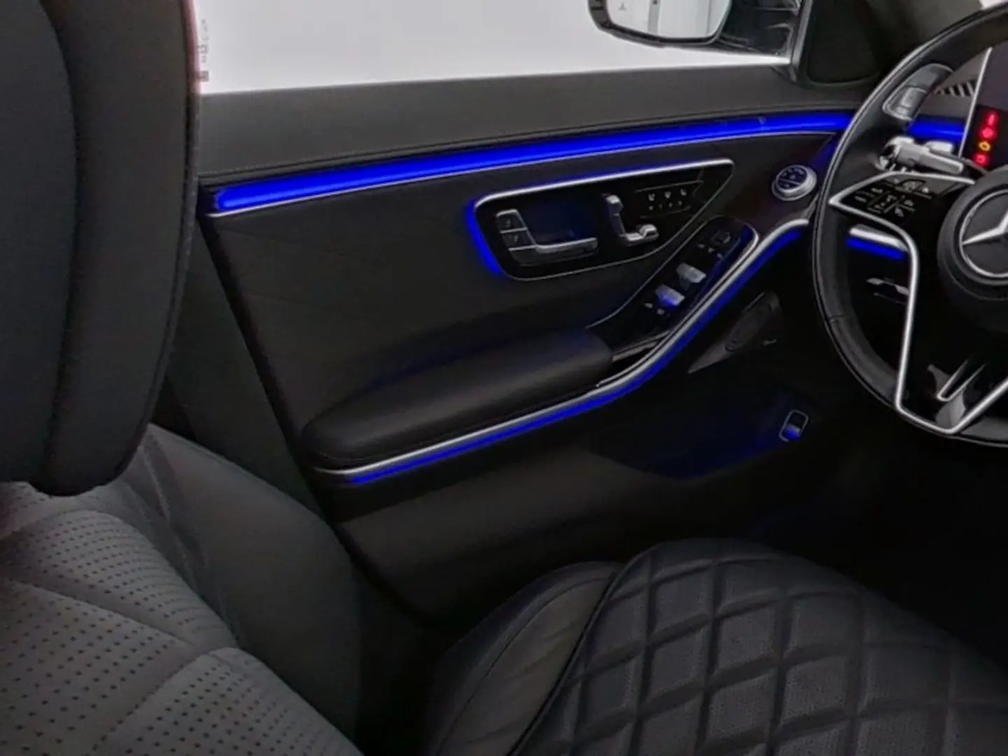 S 500 4M L EXKLUSIV AMG-HIGH END FOND-CHAUFFEUR