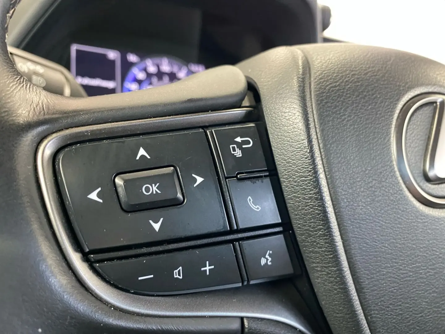 UX 250h Business Edition *ACC*Kamera*CarPlay*SHZ
