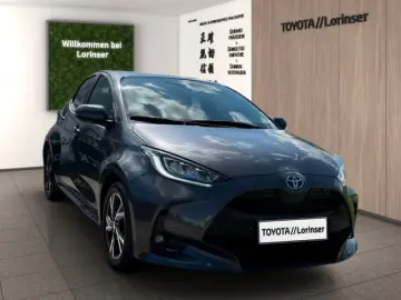 Yaris 1.5 D Team Deutschland +FLA+SpurH+LM+LED