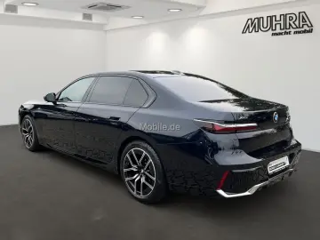740d xDrive M Sport Autobahnassistent Standhzg.
