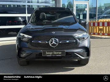GLC 300 e 4M AMG MASSAGE AHK D-Light Pano