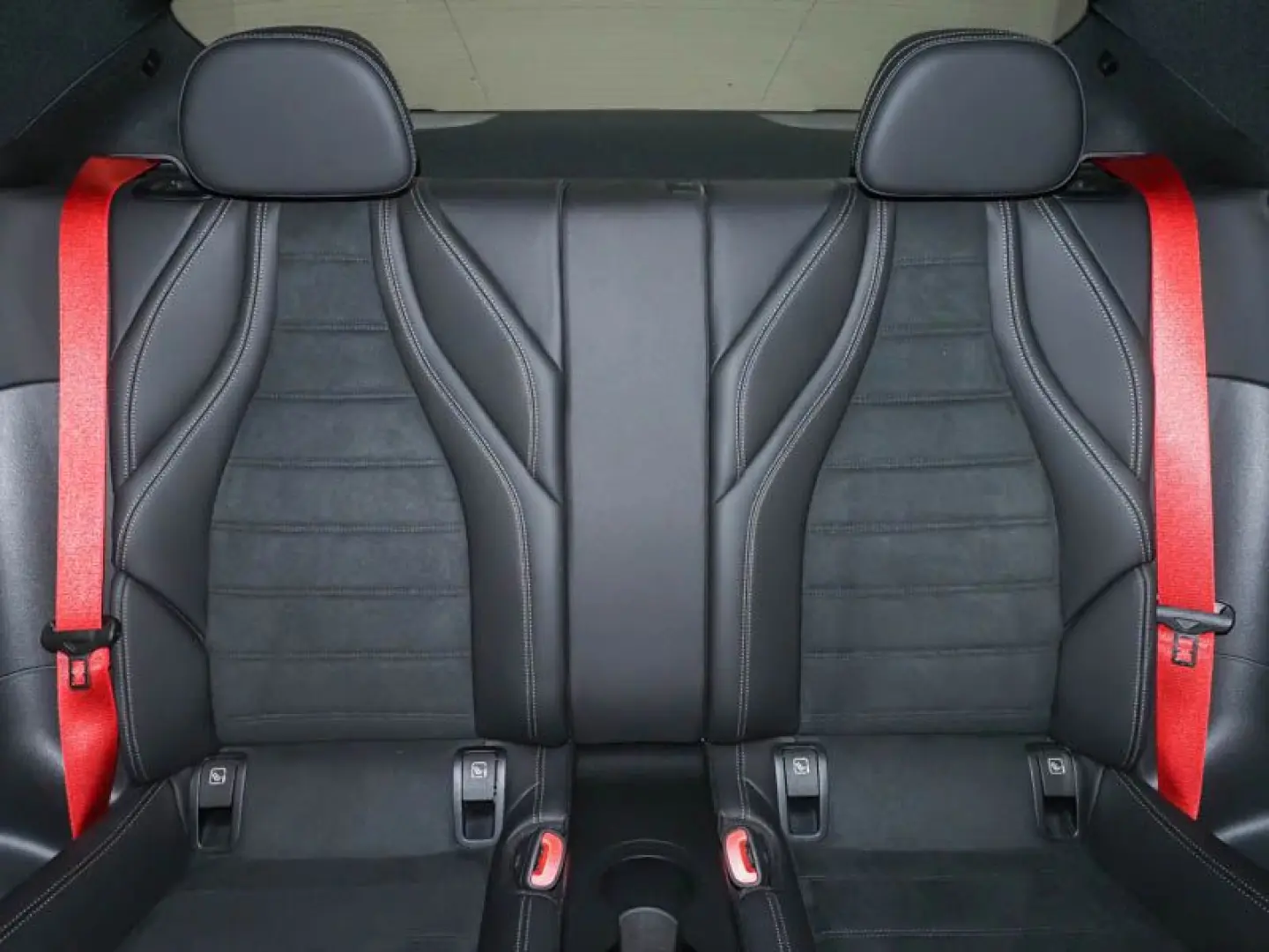 CLE 200 4M Coupé AMG PREMPLUS+DIST+STDH+HUD+PANO