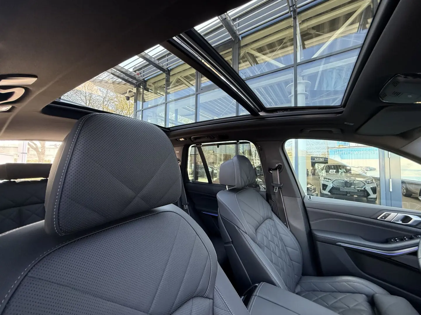 X5 M60i xDrive M Sport Pro Luftfahrw AHK Sthzg