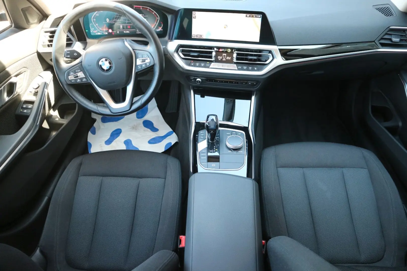 320 i Advantage*MEMORY*SHZ*AMBIENTE