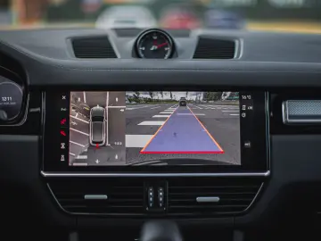 Porsche Cayenne Platinum Edition  E-Hybrid