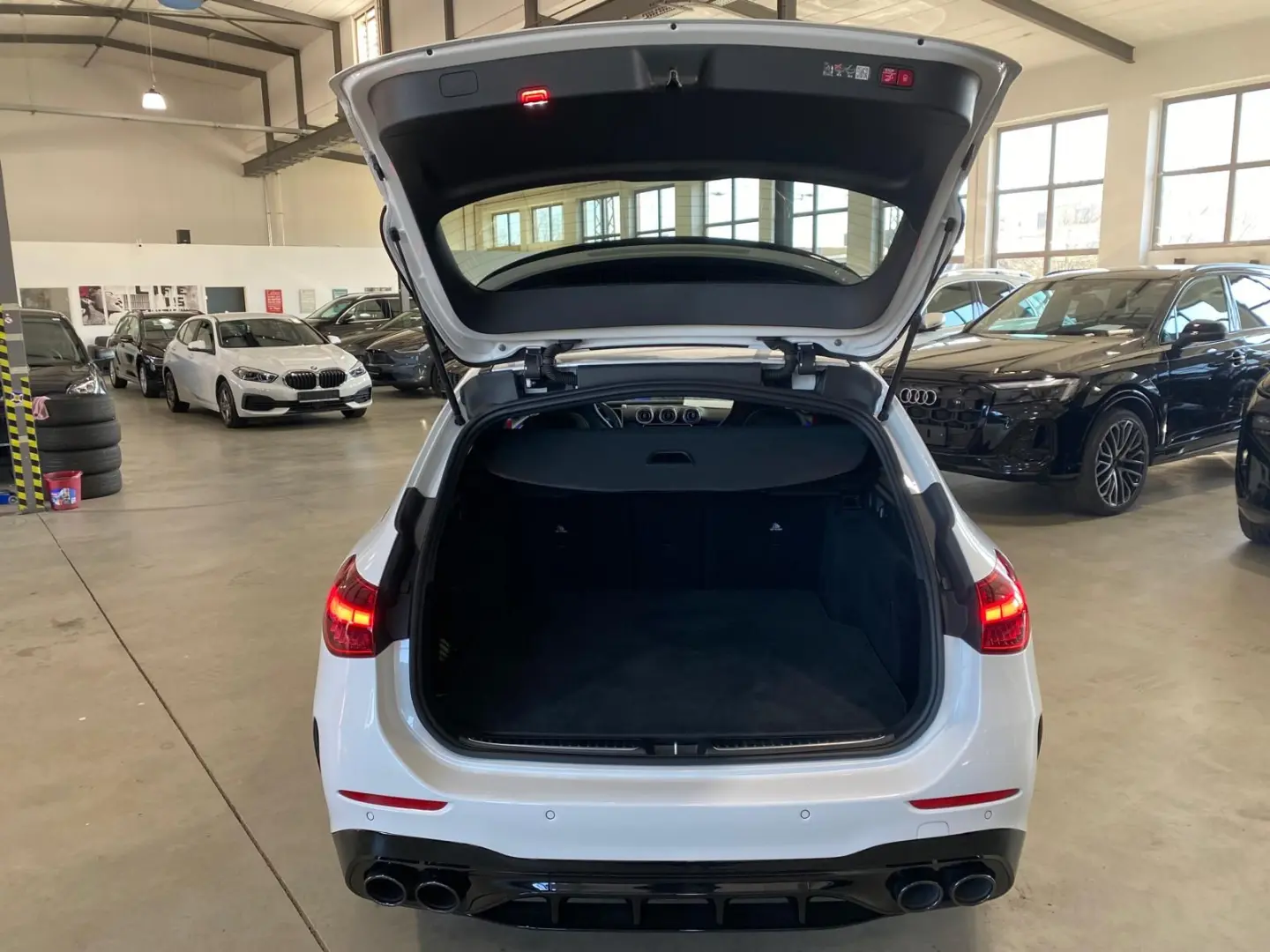 C 43 AMG 4M T Performance Sitz/Leder/Pano/118Eur