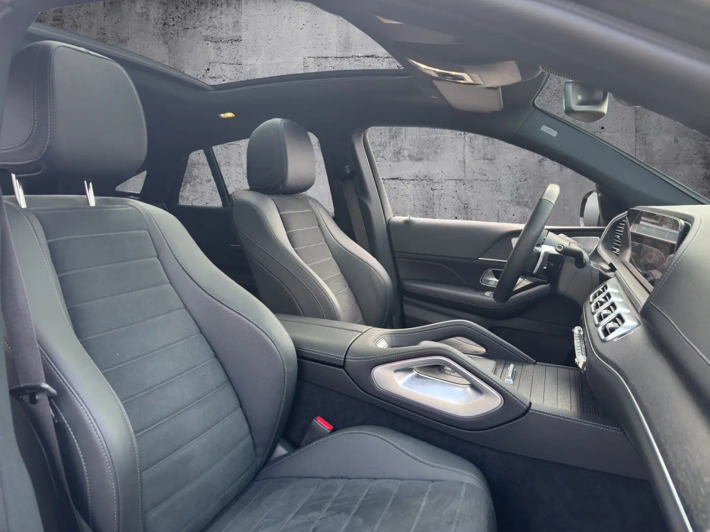 GLE 450 d 4M AMG+NIGHT+AHK+DISTRO+PANO+BURM+KEYL