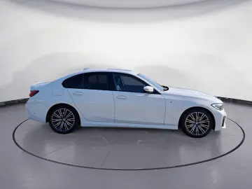 320d M Sport Autom. Glasdach Klimaaut Komfortzug