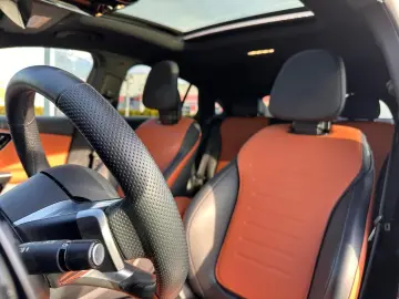 GLC 300 4M Coupé AMG Pano AHK Kamera LED *SALE*