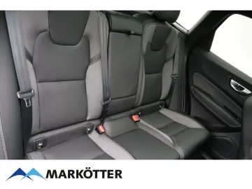 XC60 B5 AWD Plus Black Edition STHZ/360CAM/PANO