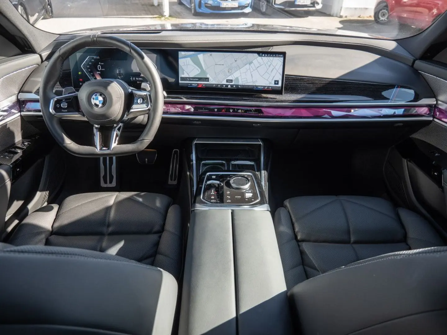 740d xDrive M-Sport 21ZOLL+FOND ENTERTAIN+TV