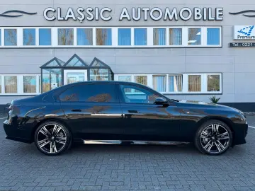 BMW 740 d xDrive M Sportpaket/Fond Ente