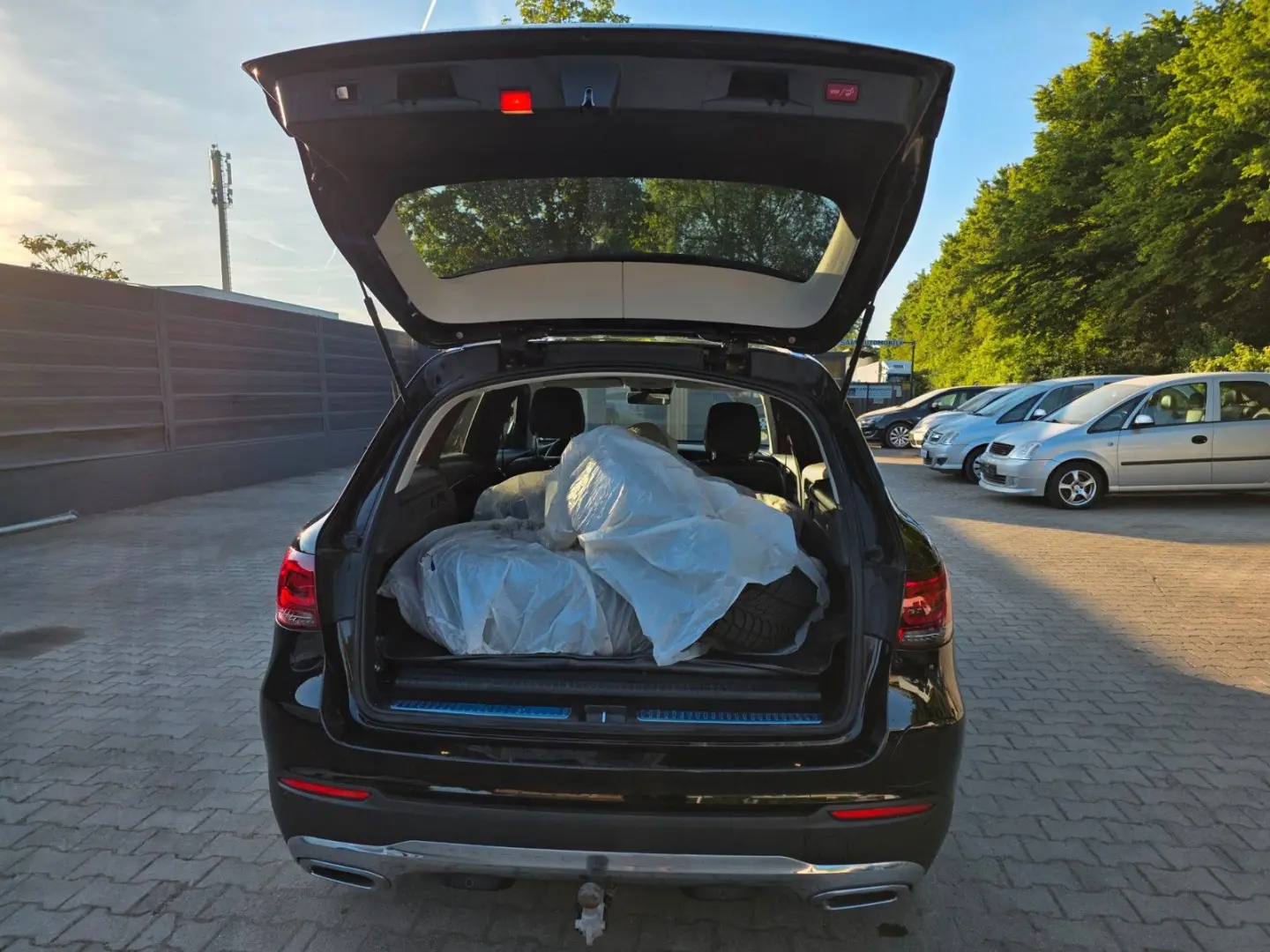 GLC 300 e/4Matic/Kamera/LED/1 Hand/AHK